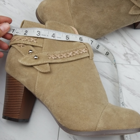 Chase + Chloe Tan Booties - Picture 5 of 9